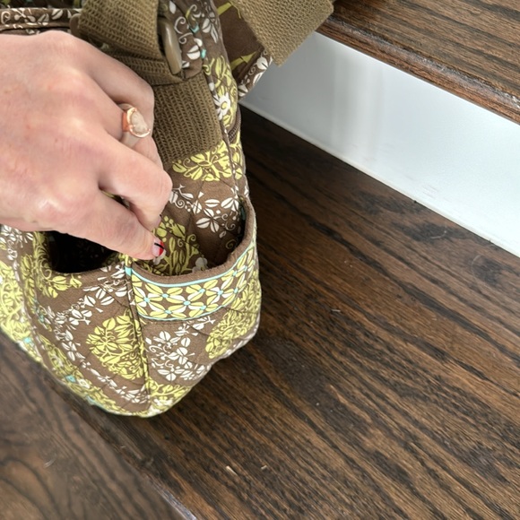 FINAL PRICE! 
Vera Bradley Sittin’ In A Tree Messenger Bag - Picture 4 of 6